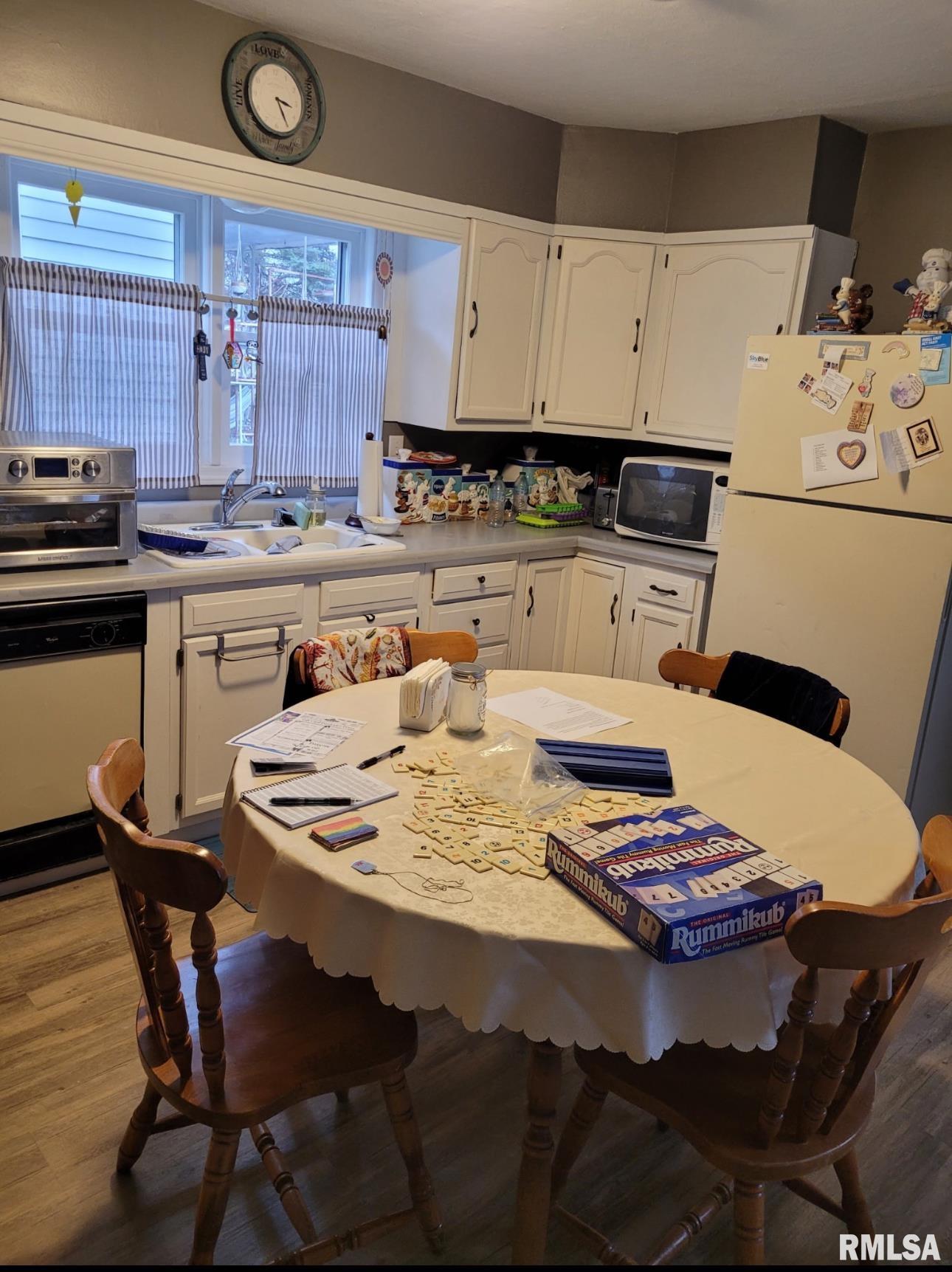 2705 Holmes Avenue Springfield, IL 62704 - Photo 6 of 9