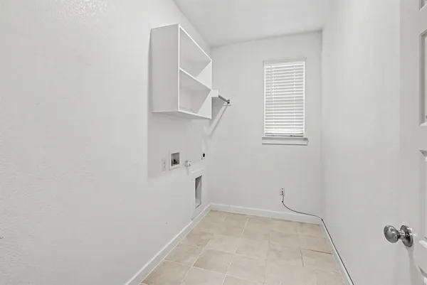 $3,350 | 2653 Keokuk Street, Fort Worth, TX 76179