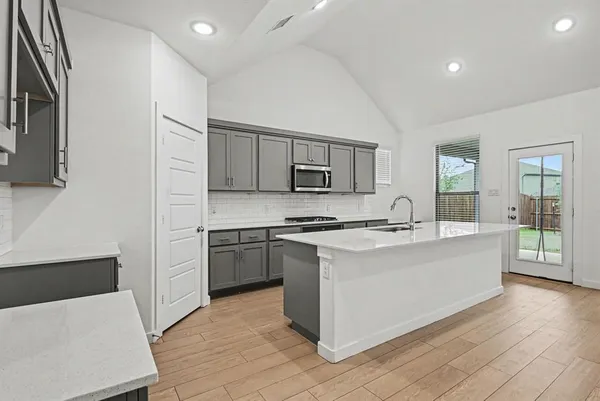 $3,350 | 2653 Keokuk Street, Fort Worth, TX 76179