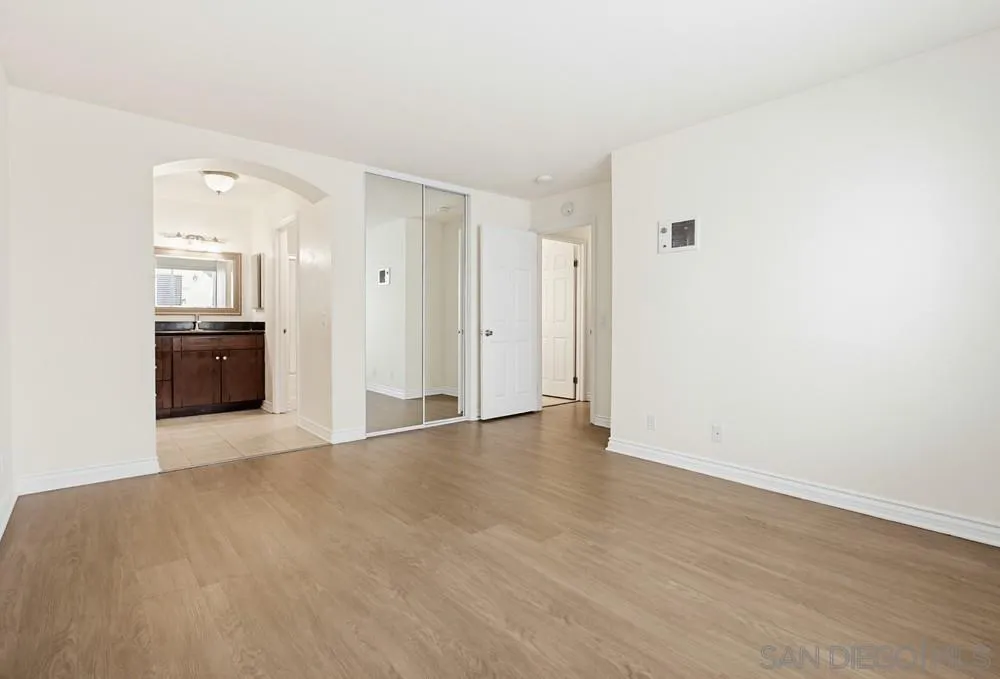 9939 Erma Road, Unit 103 San Diego, CA 92131 - Photo 22 of 40