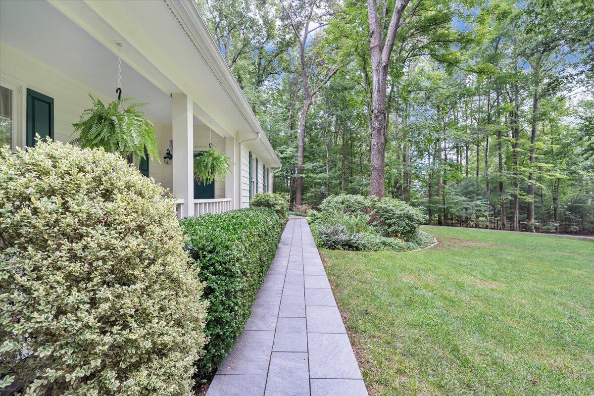 6236 Saddleridge Road Roanoke, VA 24018 - Photo 2 of 75 84-MIB03424