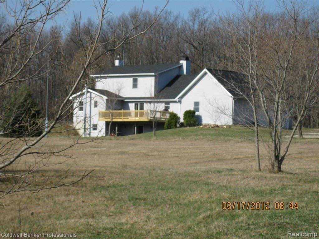 5290 Washburn Road Goodrich, MI 48438 - Photo 17 of 20 Rear View Closer.JPG