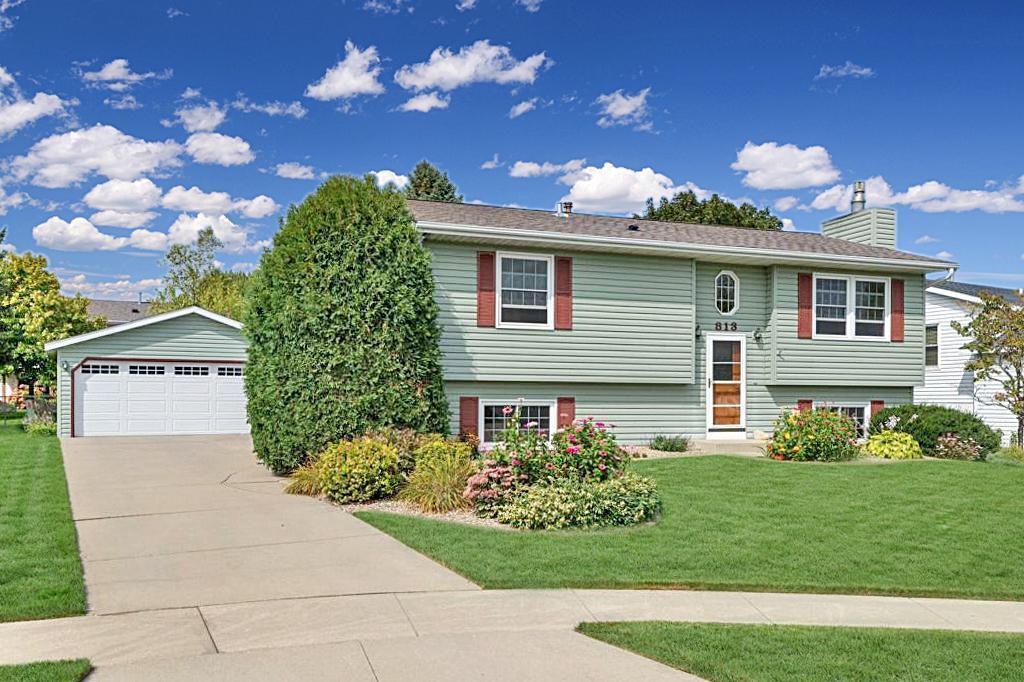 813 Diamond Ridge Lane Northwest Rochester, MN 55901 - Photo 1 of 1