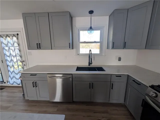 $2,400 | 104 Teton Drive, Pittsburgh, PA 15239