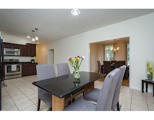 34 Tannery Road Sturbridge, MA 01518 - Photo 11 of 33 a view of a dining room with furniture