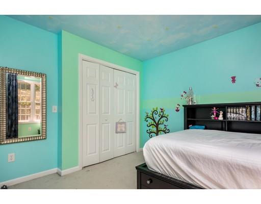 34 Tannery Road Sturbridge, MA 01518 - Photo 27 of 33 a bedroom with a bed and a window