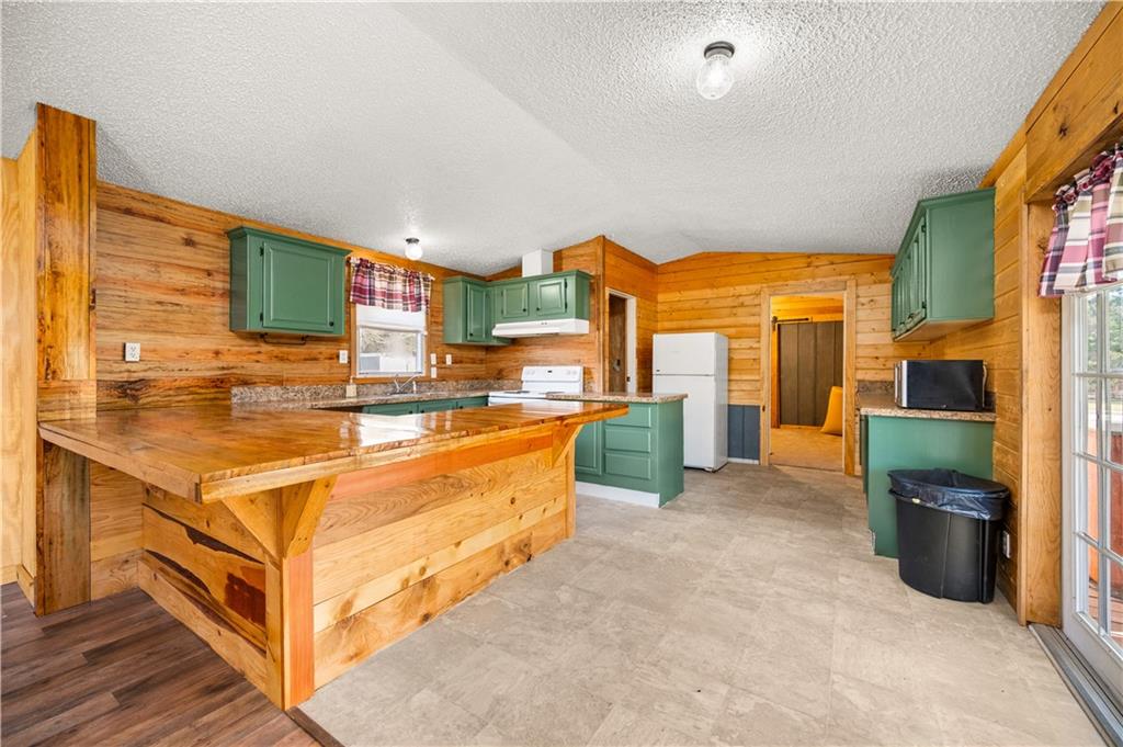 261 Beaubouef Road Deville, LA 71328 - Photo 7 of 24