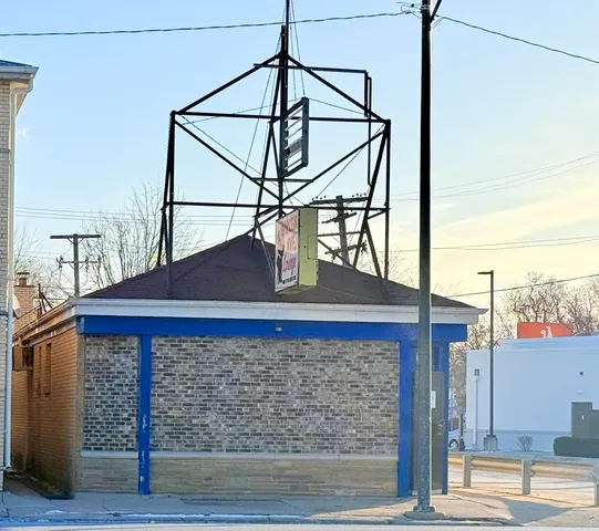 $150,000 | 3701 South Harlem Avenue, Berwyn, IL 60402
