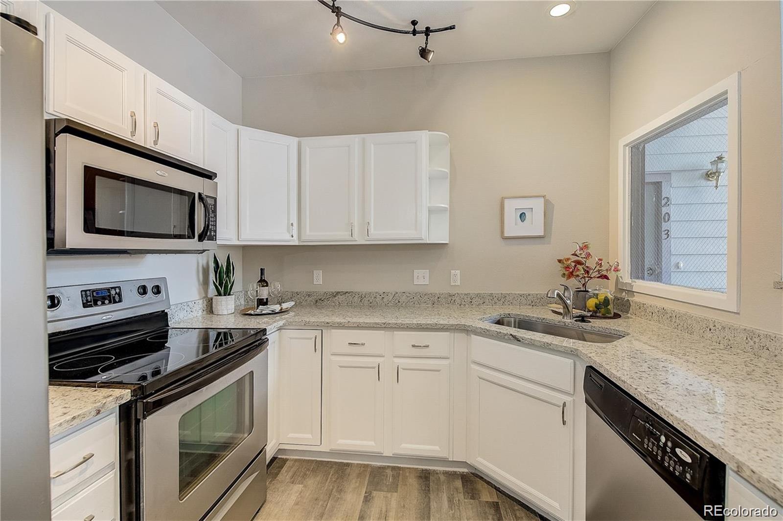 10784 West 63rd Place, Unit 204 Arvada, CO 80004 - Photo 4 of 12
