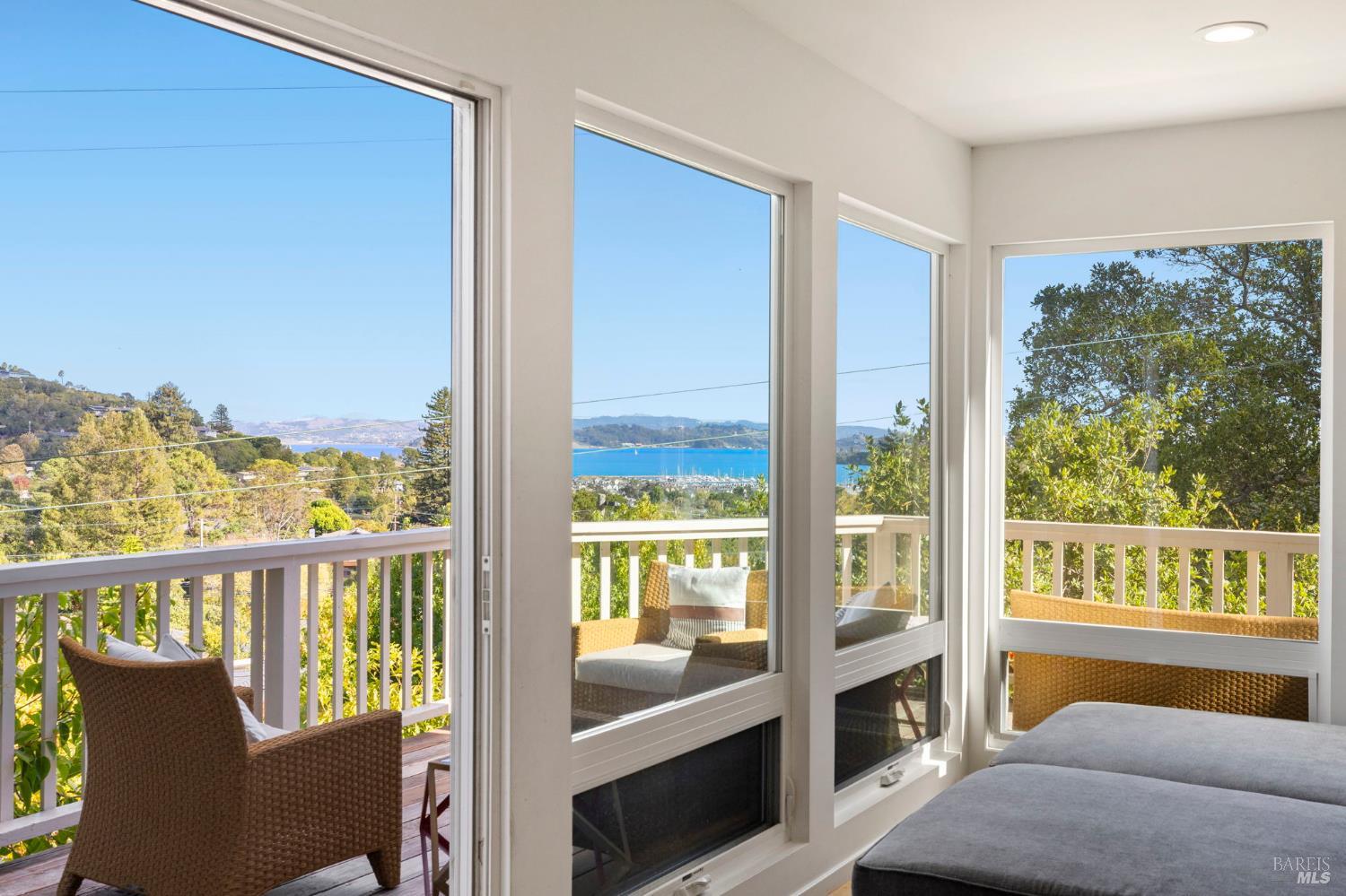 48 Junipero Serra Avenue San Rafael, CA 94901 - Photo 5 of 56