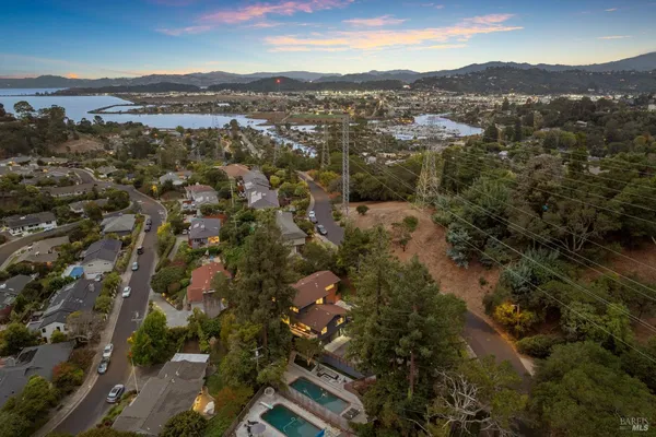 $11,500 | 48 Junipero Serra Avenue, San Rafael, CA 94901