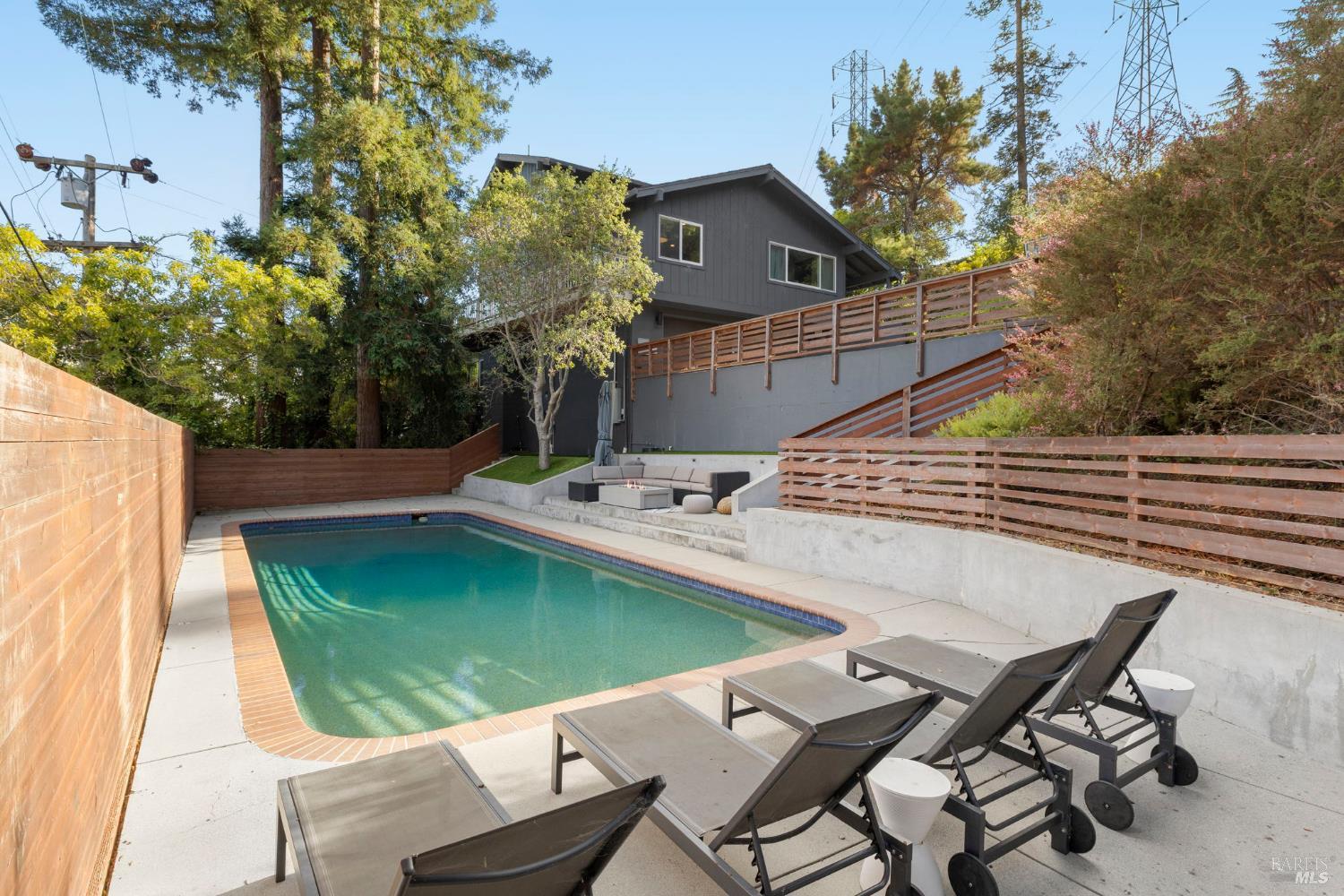 48 Junipero Serra Avenue San Rafael, CA 94901 - Photo 10 of 56