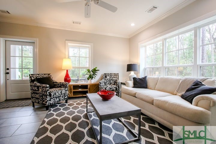 560 Tivoli Trail Road Richmond Hill, GA 31324 - Photo 9 of 48 Lots of Windows