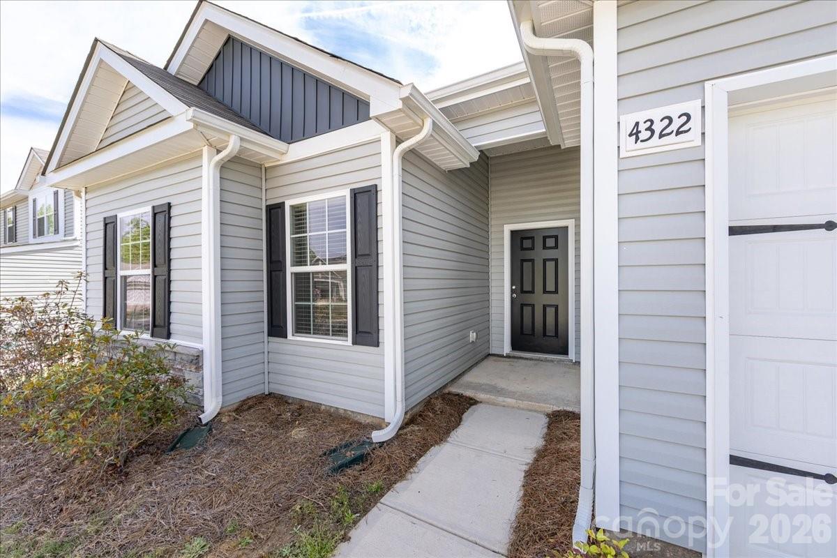 4322 One Mile Way Charlotte, NC 28215 - Photo 4 of 48