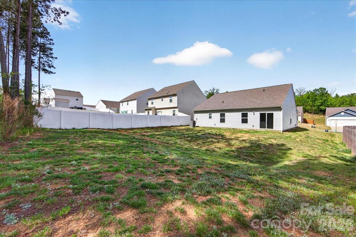 4322 One Mile Way Charlotte, NC 28215 - Photo 47 of 48 a front view of house with yard
