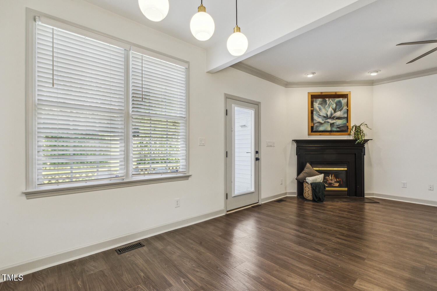 5402 Goldenglow Way Raleigh, NC 27606 - Photo 13 of 44 013