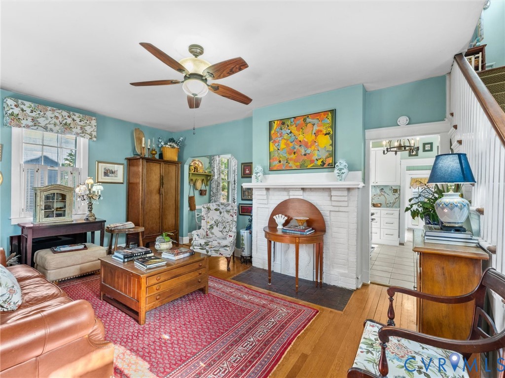 1812 Seddon Road Richmond, VA 23227 - Photo 6 of 56 Living space featuring hardwood flooring, a white