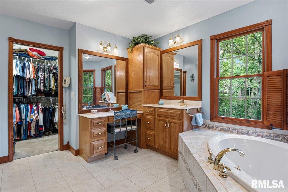 49 Woodland Trail Rochester, IL 62563 - Photo 52 of 98