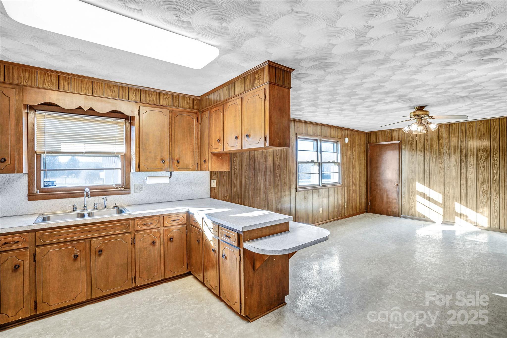 7270 Long Island Road Catawba, NC 28609 - Photo 11 of 40 Gallery Image 11