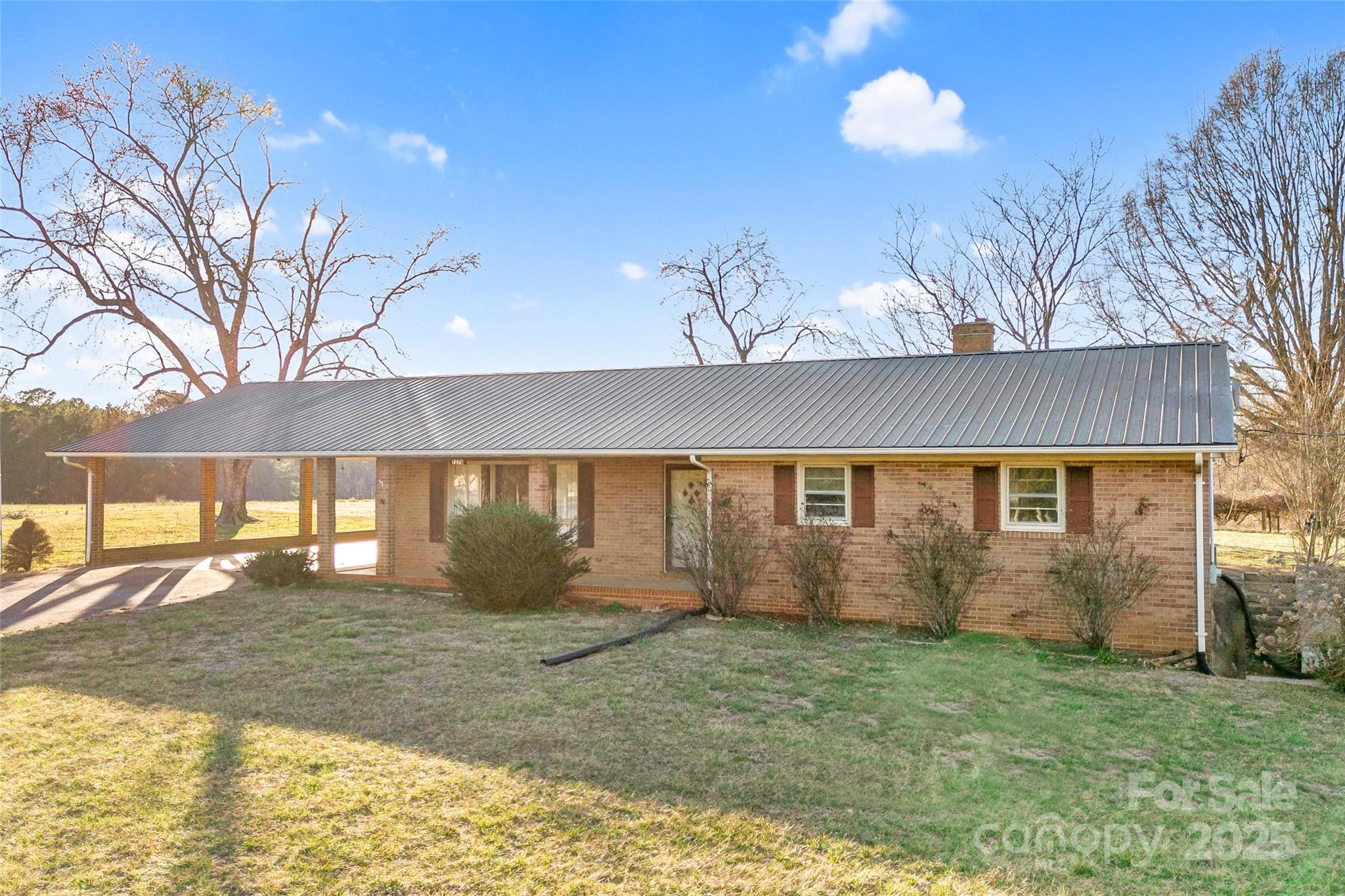 7270 Long Island Road Catawba, NC 28609 - Photo 5 of 40 Gallery Image 5