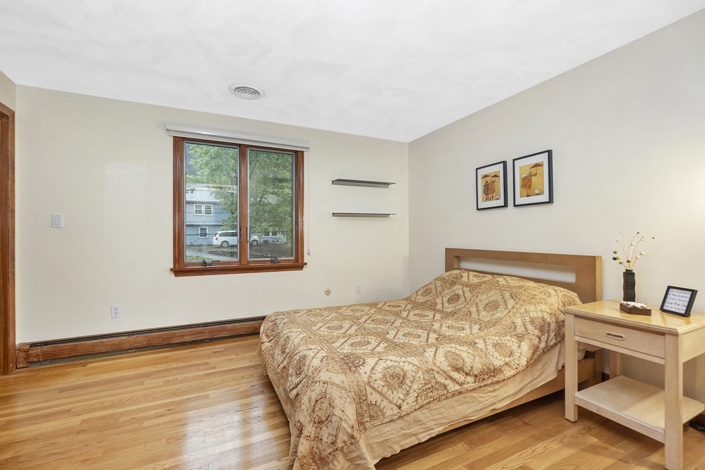 35 Baskin Road Lexington, MA 02421 - Photo 17 of 39