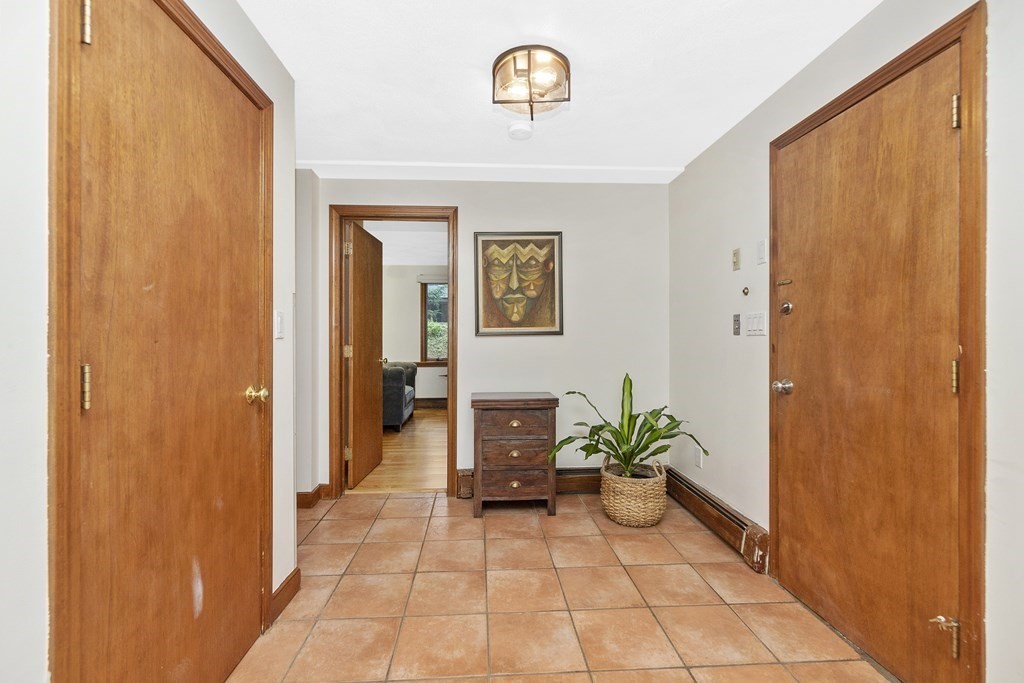 35 Baskin Road Lexington, MA 02421 - Photo 33 of 39