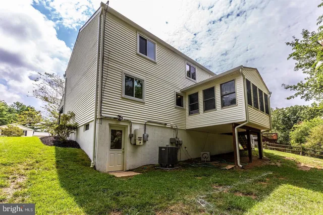 $665,000 | 10133 Peanut Mill Drive, Gaithersburg, MD 20882