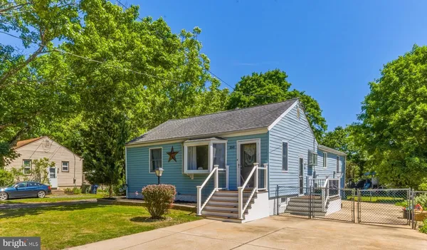 $365,000 | 350 Lake Avenue, Williamstown, NJ 08094