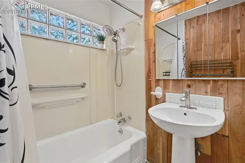 $500,000 | 315 Plainview Place, Manitou Springs, CO 80829