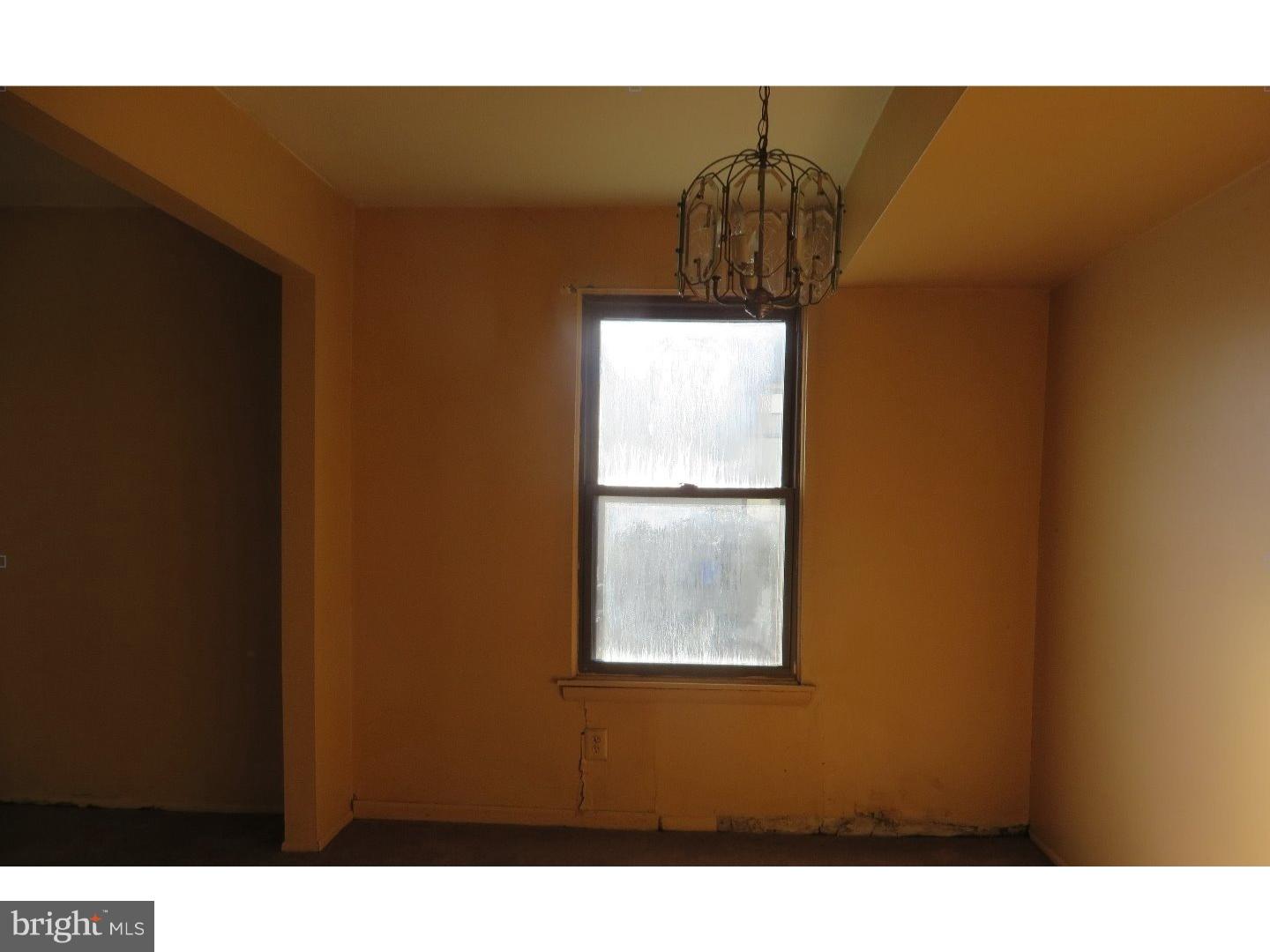 13010 Townsend Road, Unit L1 Philadelphia, PA 19154 - Photo 8 of 16 a view of entryway