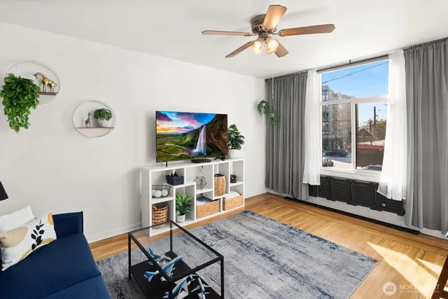 $265,000 | 22 John Street, Unit 10, Seattle, WA 98109