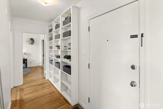 $265,000 | 22 John Street, Unit 10, Seattle, WA 98109