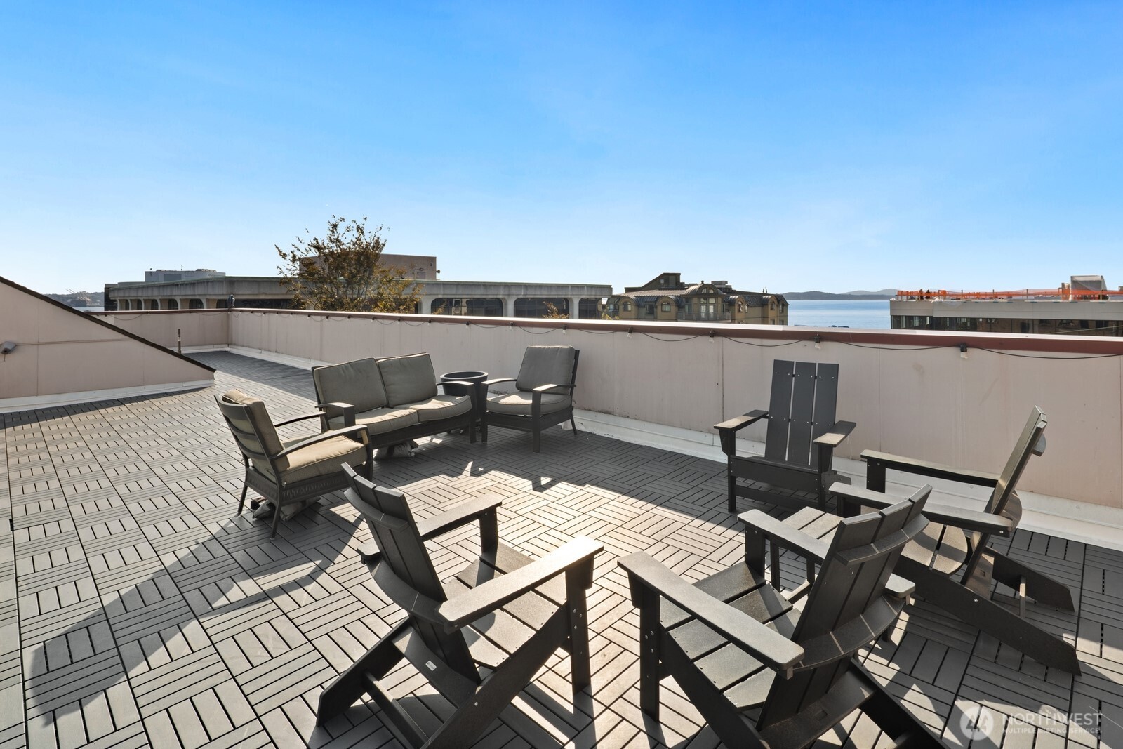 22 John Street, Unit 10 Seattle, WA 98109 - Photo 17 of 29