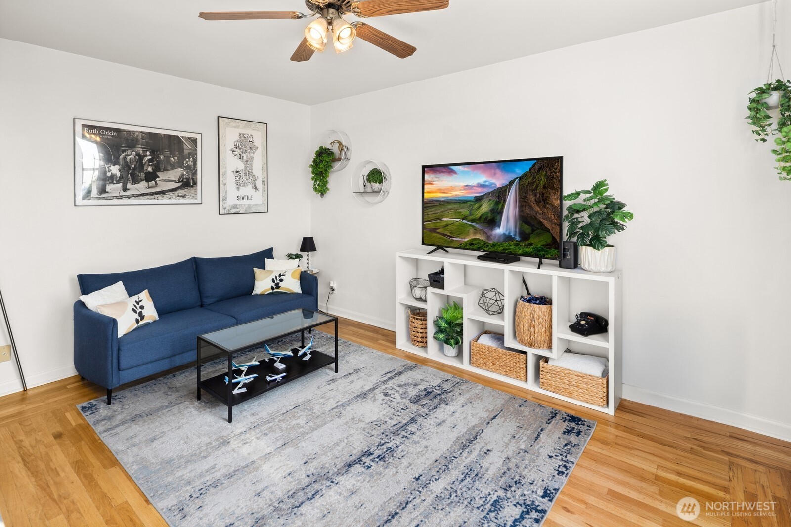 22 John Street, Unit 10 Seattle, WA 98109 - Photo 6 of 29