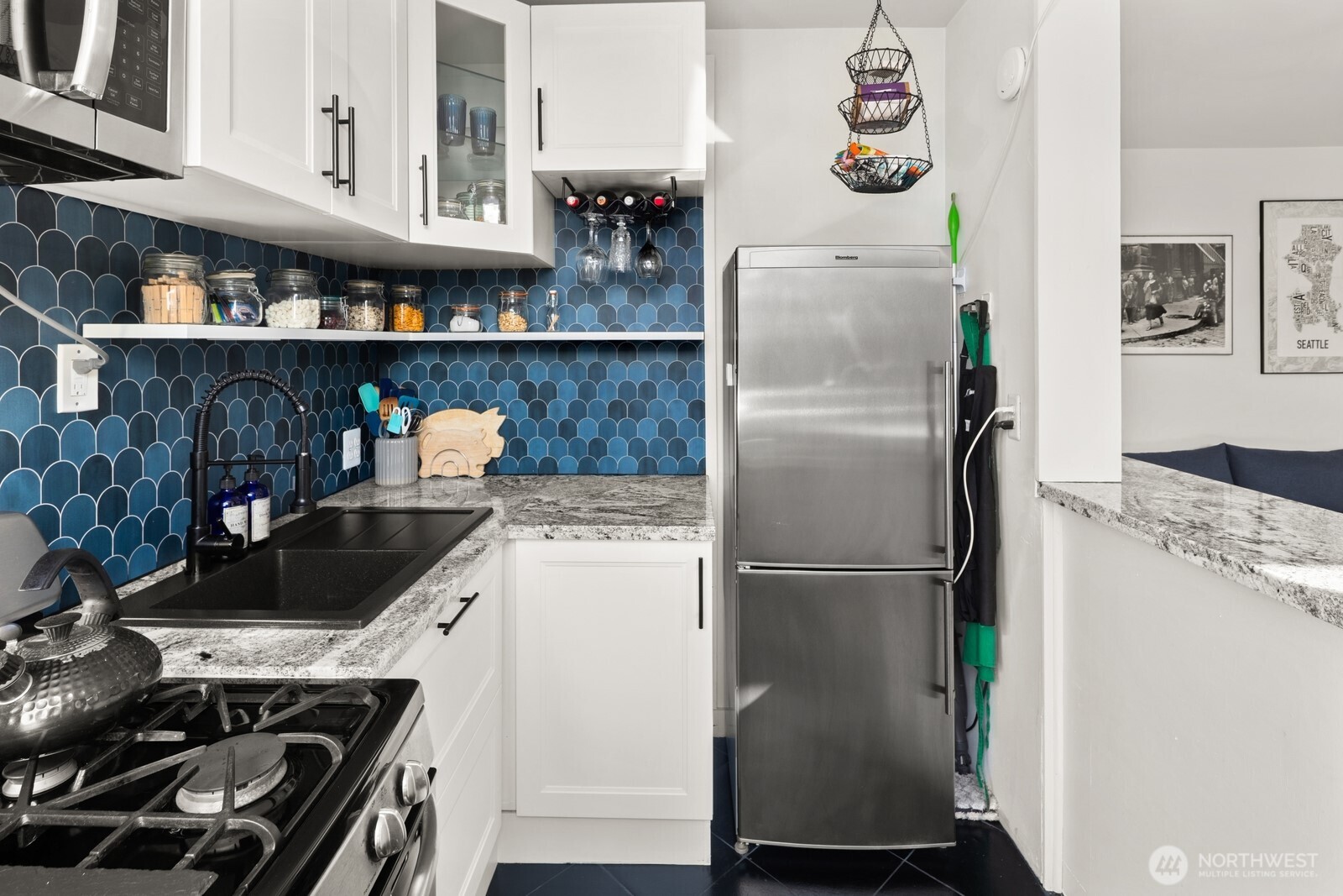 22 John Street, Unit 10 Seattle, WA 98109 - Photo 9 of 29