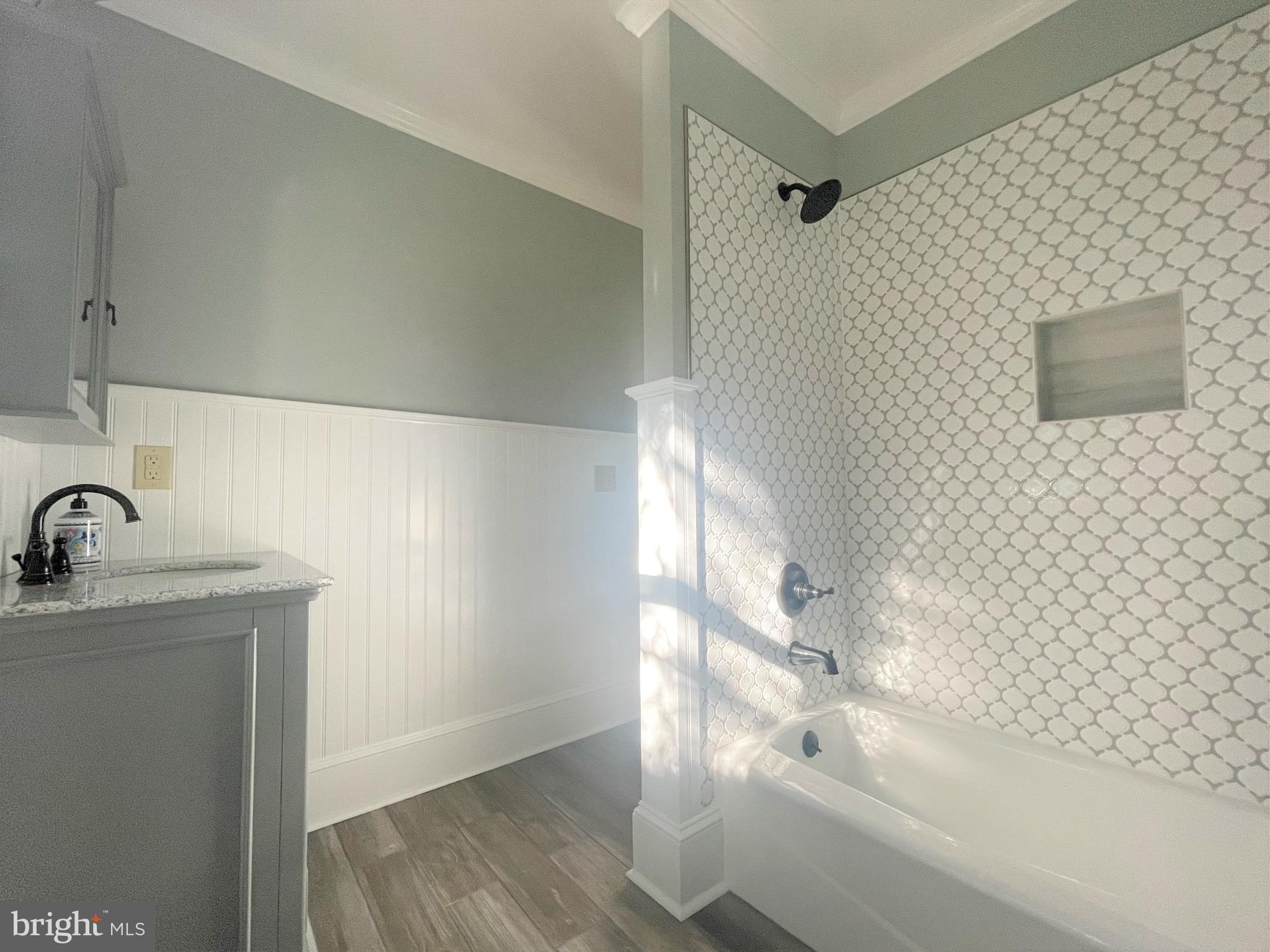 8 Caroline Avenue Ridgely, MD 21660 - Photo 13 of 32 Main floor bathroom