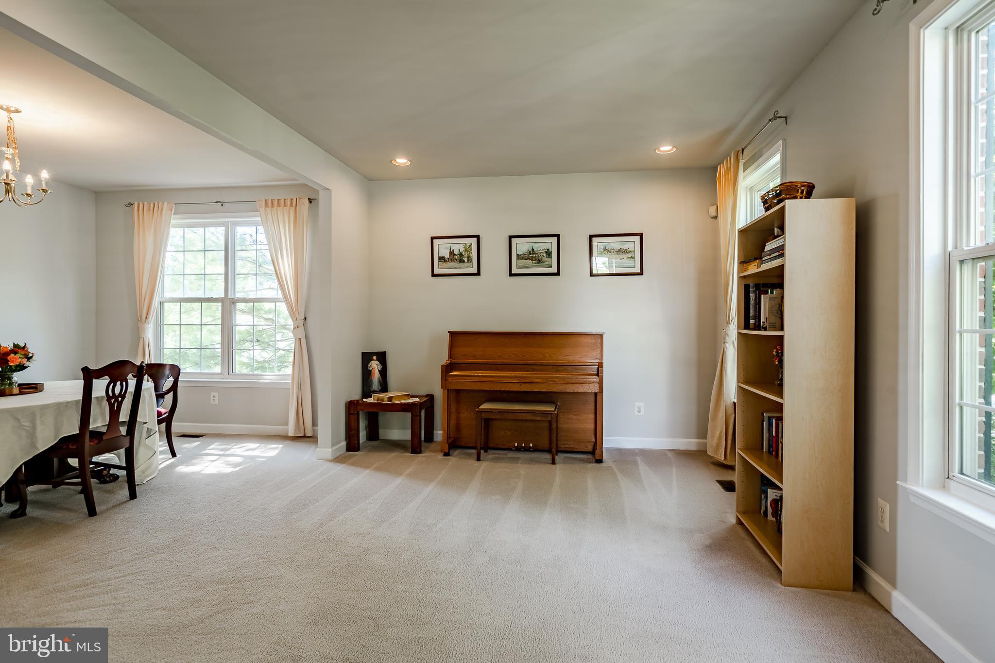 131 Hartman Road Pottstown, PA 19465 - Photo 7 of 65 Gallery Image 7