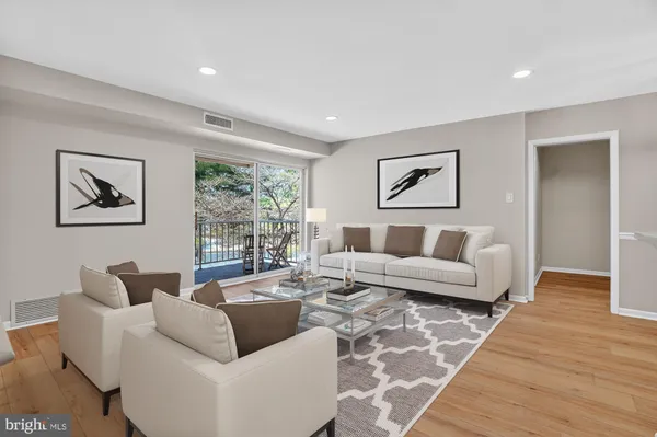 $269,900 | 278 Old Forge Crossing, Unit 278, Devon, PA 19333