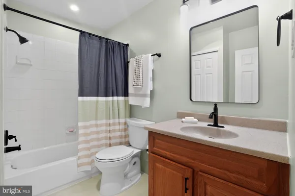 $269,900 | 278 Old Forge Crossing, Unit 278, Devon, PA 19333