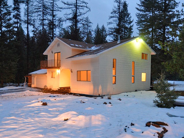 4068 B Gardenspot Road Loon Lake, WA 99148 - Photo 2 of 20 Gallery Image 2