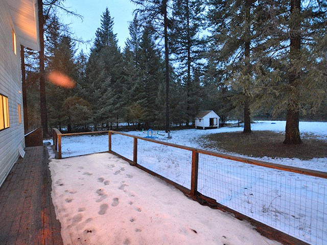4068 B Gardenspot Road Loon Lake, WA 99148 - Photo 19 of 20 Gallery Image 19