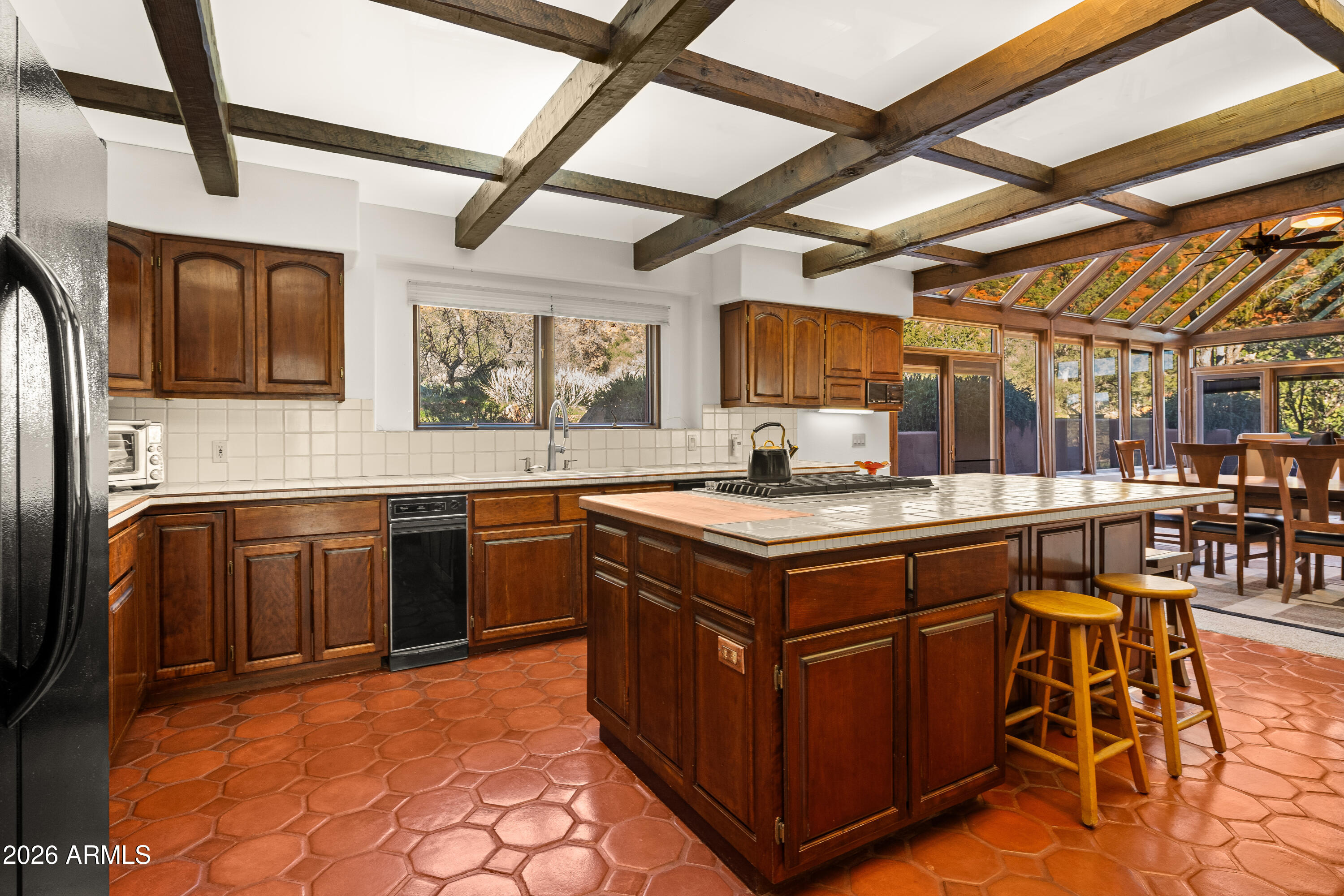 175 Devils Kitchen Drive Sedona, AZ 86351 - Photo 14 of 34 KITCHEN (2)