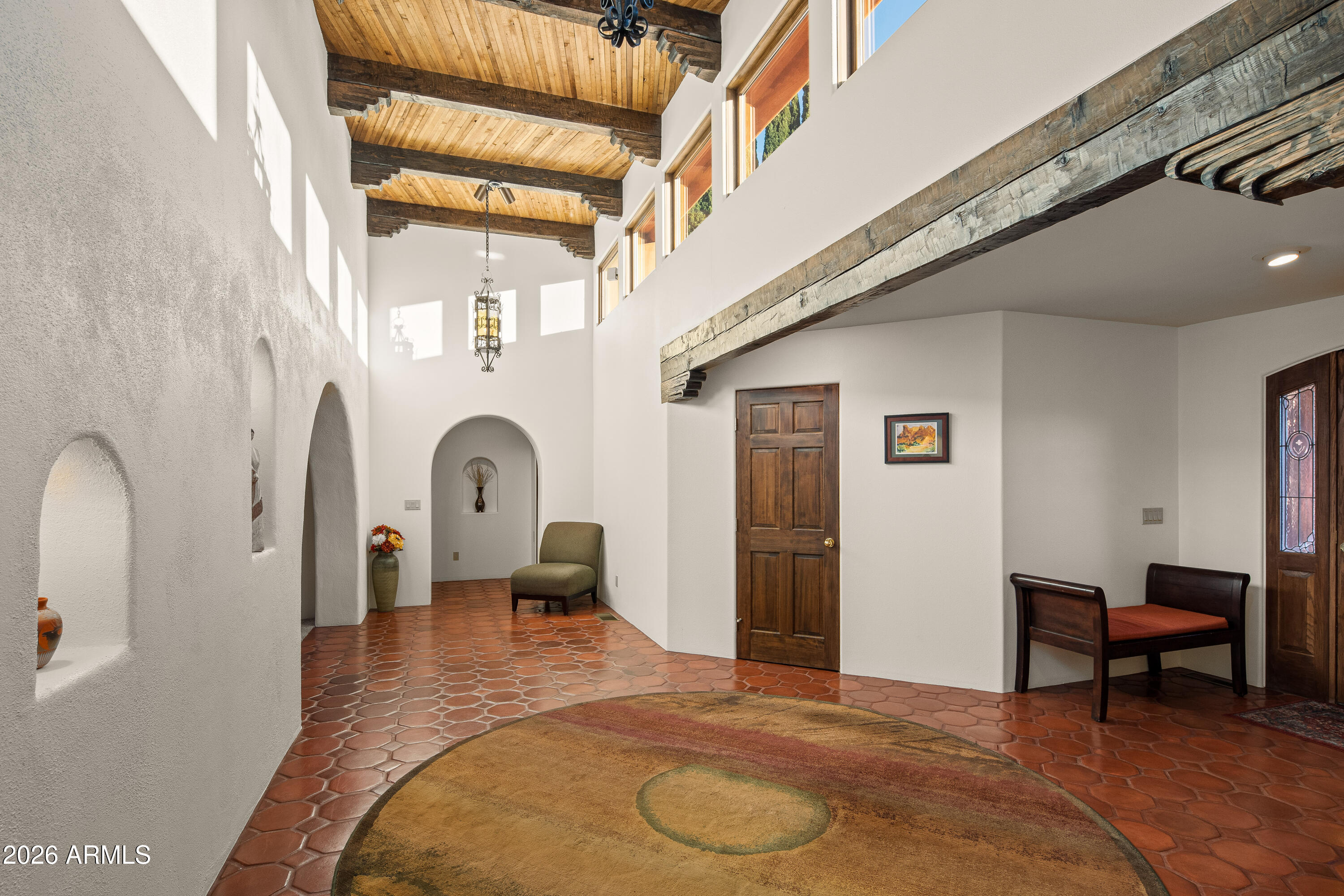 175 Devils Kitchen Drive Sedona, AZ 86351 - Photo 26 of 34 JL_175DevilsKitchen-interiors-CommonArea