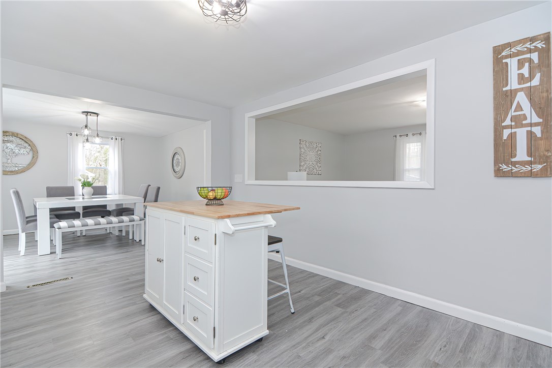 545 Tremont Street Rehoboth, MA 02769 - Photo 4 of 26