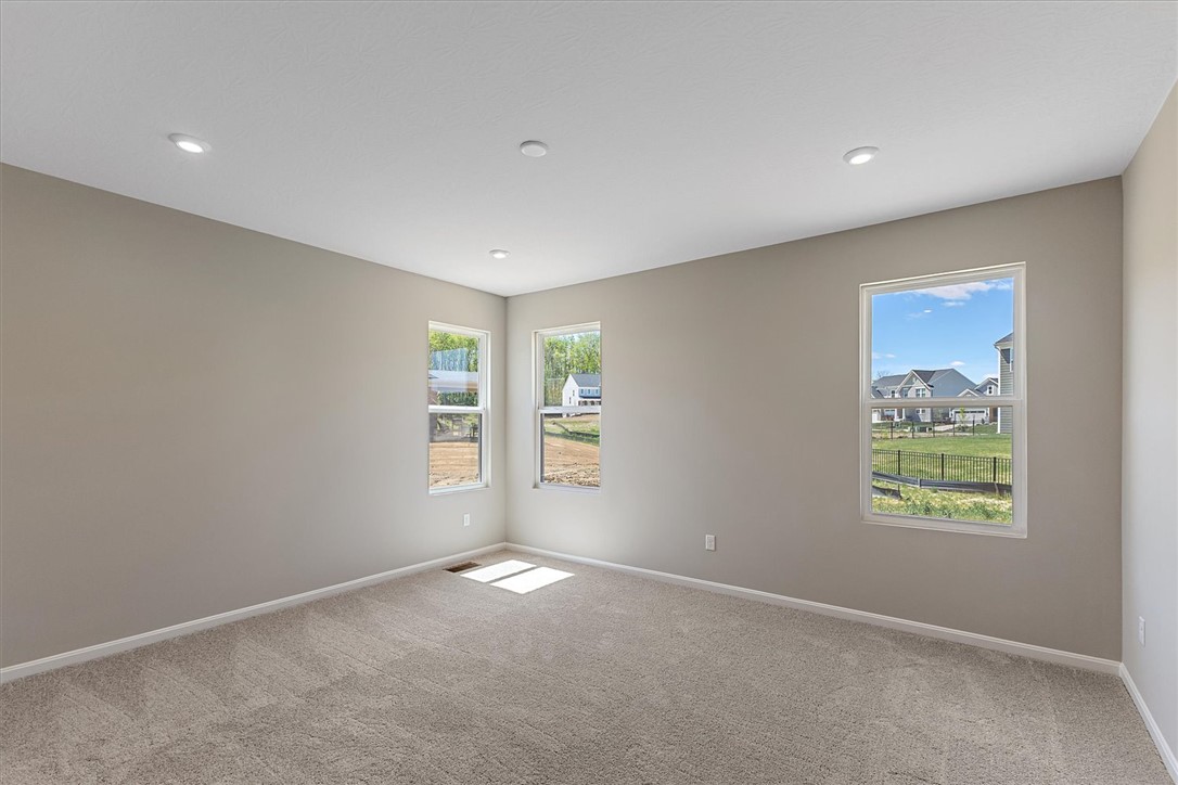 45 Ed Knoll Bend Springboro, OH 45066 - Photo 11 of 34