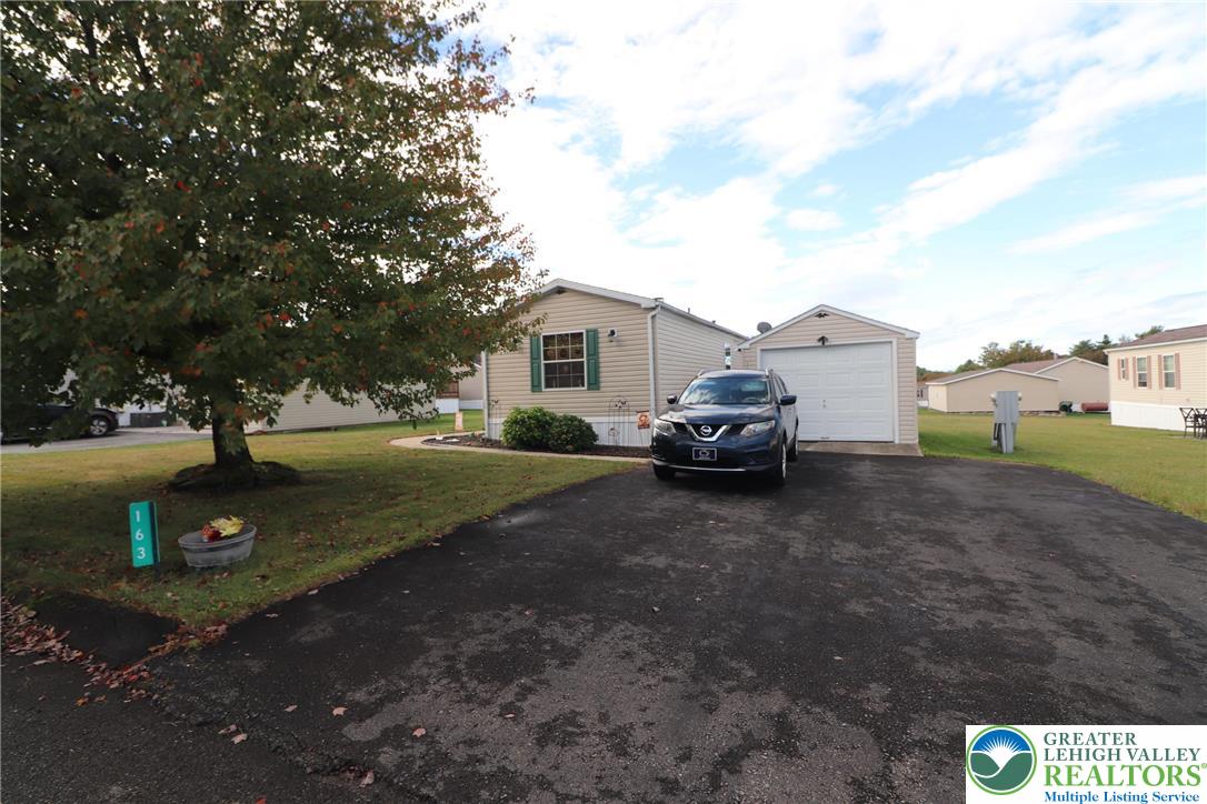 Welcome Home to 162 Sheldan Lane!