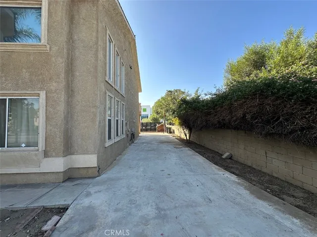 $834,900 | 11250 Cypress Avenue, Fontana, CA 92337