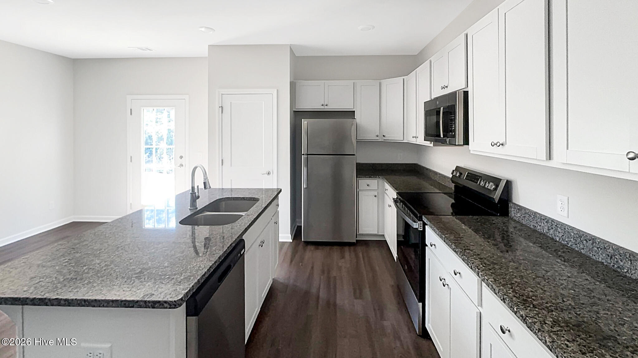 117 Founders Drive Rincon, GA 31326 - Photo 2 of 15 Virtually Staged