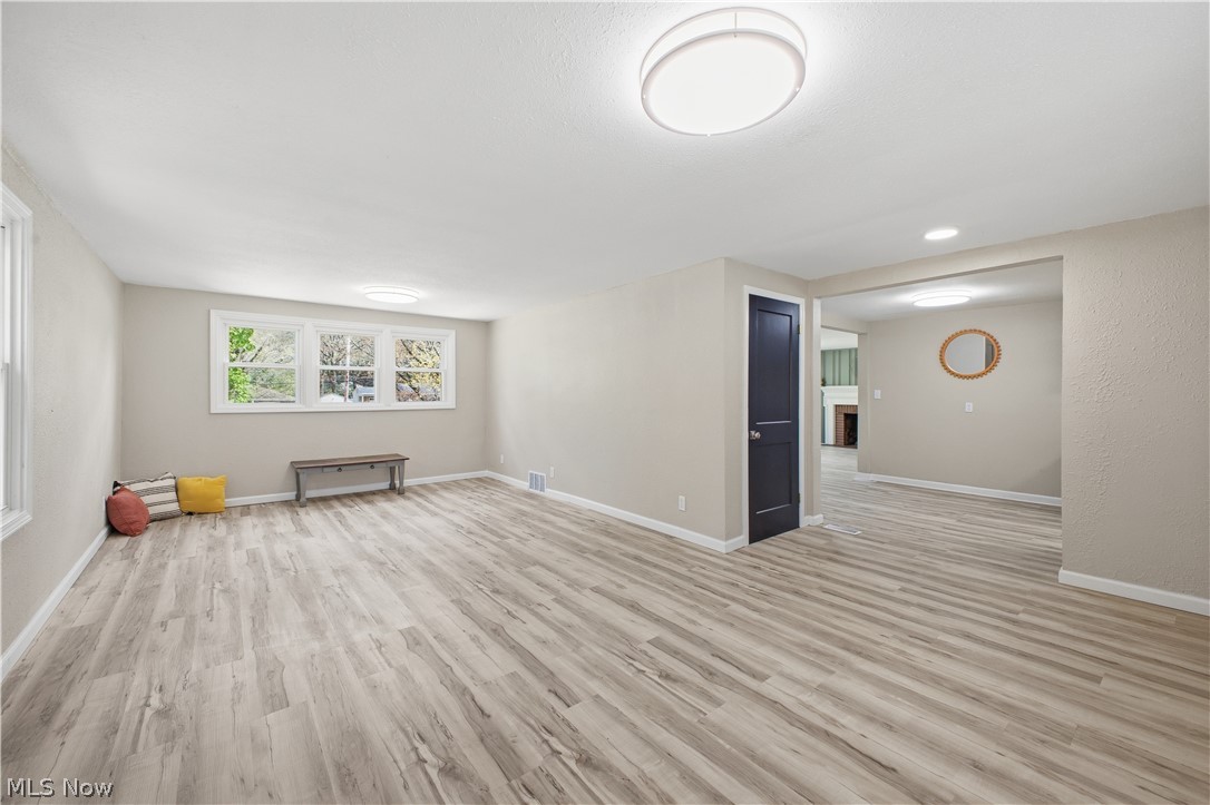 3232 Bears Den Road Youngstown, OH 44511 - Photo 12 of 38 Gallery Image 12