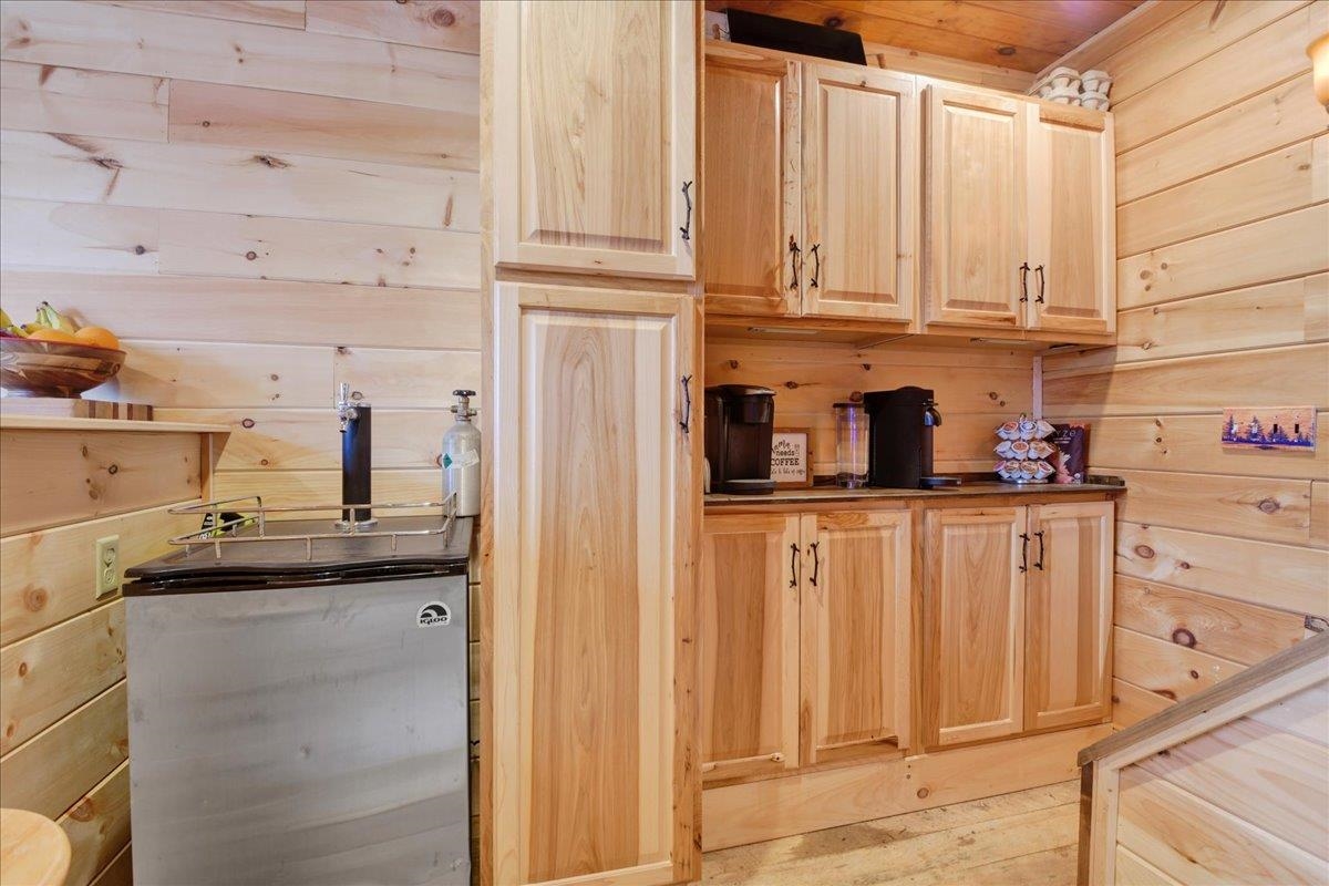 487 Rue Madeline Readsboro, VT 05350 - Photo 21 of 54